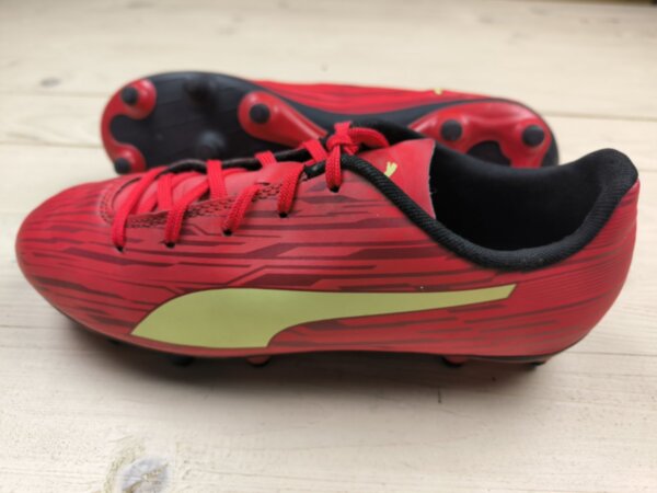 Бутси Puma Rapido, розмір 38 (устілка 24,5 см) стан ІДЕАЛ