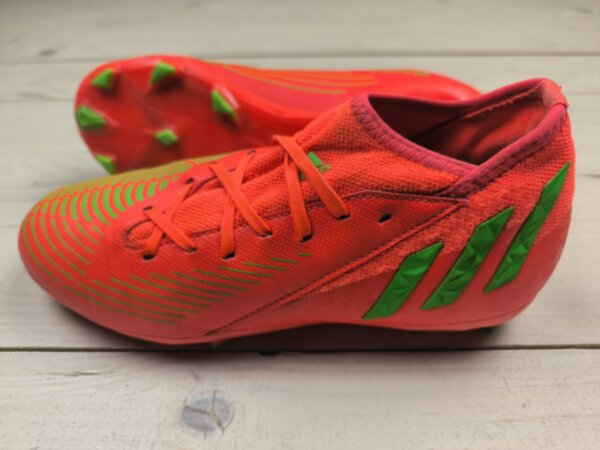 Бутси Adidas Predator, розмір 38 (устілка 24 см) стан ВІДМІННИЙ