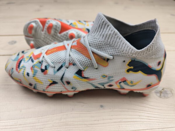 Бутси Puma Future, розмір 35,5 (устілка 22 см) стан ВІДМІННИЙ