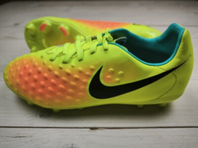 Бутси Nike Magista, розмір 36,5 (устілка 23,5 см) стан ІДЕАЛЬНИЙ