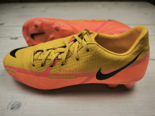 Бутси Nike Phantom, розмір 40,5 (устілка 25 см) стан ВІДМІННИЙ