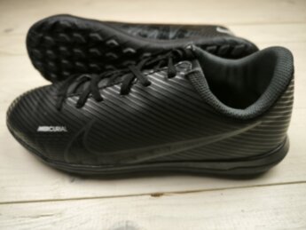 Сороконіжки Nike Mercurial, розмір 36,5 (устілка 23 см) стан ВІДМІННИЙ