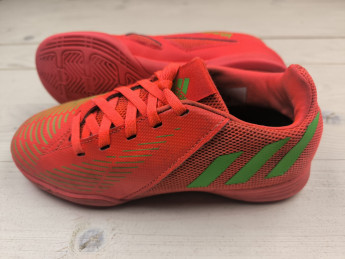 Футзалки бампи Adidas Predator, розмір 35 (устілка 21,5 см) стан ДОБРИЙ