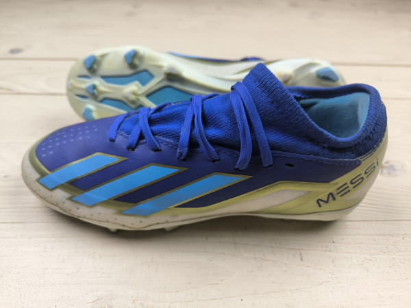 Бутси Adidas X Crazyfast Messi, розмір 36,5 (устілка 23 см) стан СУПЕР