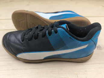 Футзалки Puma Adreno, розмір 39 (устілка 25 см) стан ДОБРИЙ